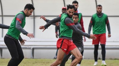 النجم الرياضي الساحلي يطير اليوم إلى أنغولا 