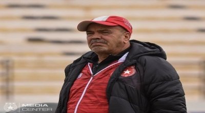 بعد 4 مباريات : أحمد العجلاني ينسحب من تدريب النجم الساحلي