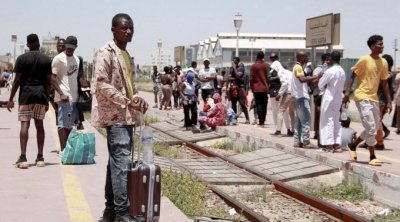تونس : بدر الدين القمودي يدعو جيش الاحتياط لمكافحة هجرة الأفارقة من جنوب الصحراء