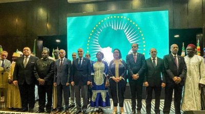 نبيل عمّار: تونس تعمل على ضمان العودة الطوعية للمهاجرين