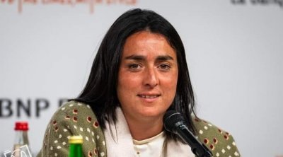 أنس جابر : أنا حزينة وغاضبة من صمت العالم حول غزة