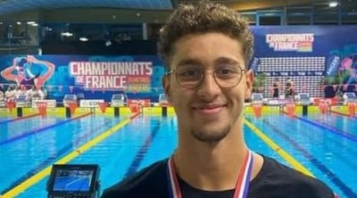 السباح التونسي أحمد الجوادي يتوج بالميدالية الذهبية في بطولة فرنسا 