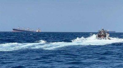 هيئة بريطانية تعلن عن تضرّر سفينة في حادثة بحرية غرب اليمن