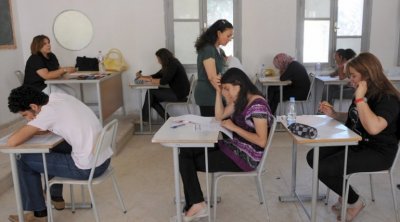 Tunisie : Plus de 33 000 élèves passent le concours de la neuvième