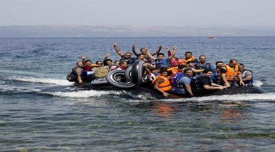 انقاذ 47 تونسيا كانوا على متن قارب ''حرقة''