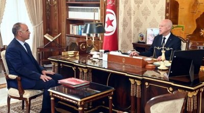 Tunisie : Saïed et Kamel Maddouri discutent des ajustements ministériels