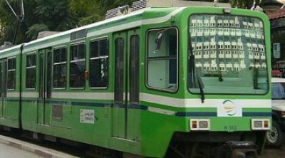 Bab Saadoun : Collision entre le métro et un poids lourd