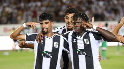 النادي الصفاقسي يتأهل لثمن نهائي كأس الكاف 