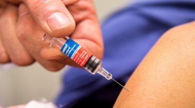 Grippe saisonnière : importation de 300 000 doses de vaccins