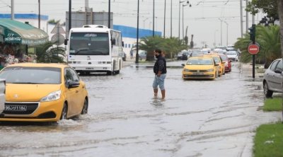 تونس : الحماية المدنية تدعو مستعملي الطريق إلى الحذر أثناء تساقط الأمطار