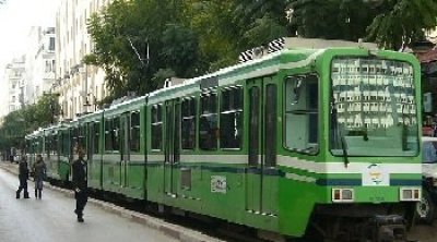 Manouba : Deux jeunes chutent d’une rame de métro