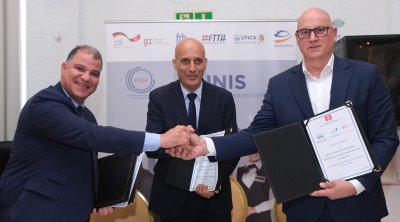 Signature de diverses conventions dans le secteur de la plasturgie et lancement de la formation courte durée