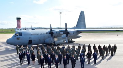 Les États-Unis livrent un avion militaire C-130H2 à l'armée de l'air tunisienne