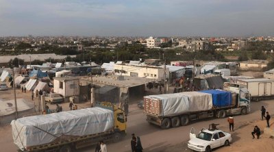 Plus de 550 camions d'aide humanitaire entrent dans la Bande de Gaza au premier jour du cessez-le-feu