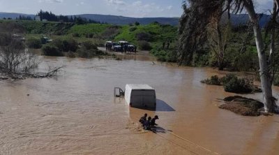 إنقاذ مواطنَيْنِ جرفتهما السيول في ولايتي القيروان و نابل 