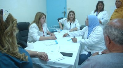 ذهيبة : قافلة صحية تؤمّن أكثر من 1300 فحص لفائدة مواطنين تونسيين وليبيين