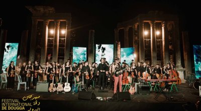 En images : Nor.be et le Jeune Orchestre de Barcelone font vibrer Dougga entre tradition et création