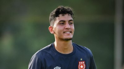 النجم الساحلي يُفرّط في حارسه أنس الخرداني لفريق الرياض السعودي