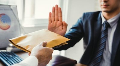 نائب : منظومة ''ء-مواطن'' لا توفر الحماية القانونية للمبلغين عن الفساد