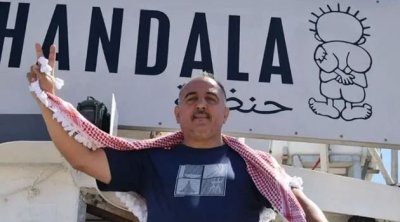حاتم العويني يرفض الترحيل ويدخل في إضراب جوع