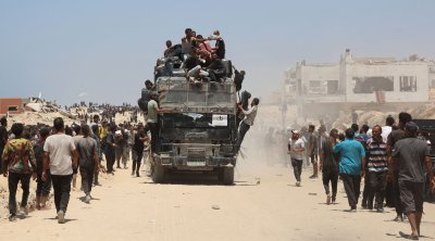 إسرائيل تعلن استئنافًا جزئيًا لإدخال السلع التجارية إلى قطاع غزة