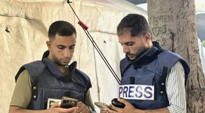 استشهاد الصحفيين أنس الشريف ومحمد قريقع جراء قصف إسرائيلي على خيمتهم