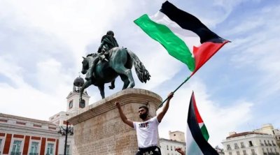 إسبانيا تغلق موانئها ومجالها الجوي أمام أسلـحة الكيان الصهـيوني