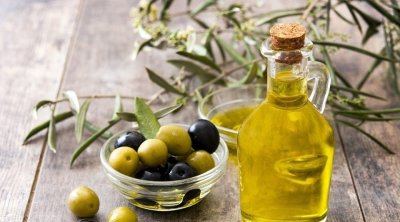 تراجع عائدات صادرات زيت الزيتون التونسية بـ 29.5%