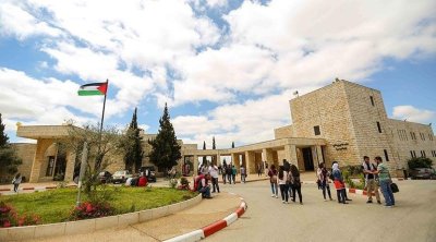 الجيش الإسرائيلي يقتحم جامعة بيرزيت الفلسطينية في الضفة الغربية