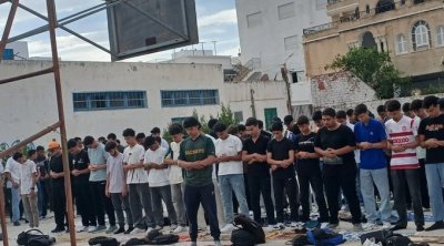 تونس : مرصد الدفاع عن مدنية الدولة يعتبر الصلاة داخل المعاهد خطوة خطيرة