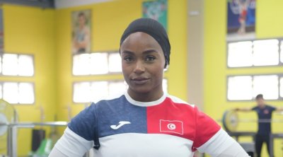 اختفاء البطلة التونسية غفران بلخير في مطار أوسلو