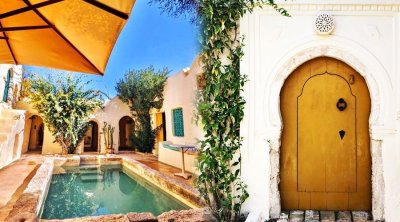 وزارة السياحة تستعد لإطلاق كراسات شروط جديدة لدعم أنماط الإيواء البديلة