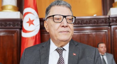 نواب يوقّعون عريضة لسحب الثقة من إبراهيم بودربالة