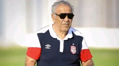  احتجاجًا على التحكيم : البنزرتي يعلن انسحابه من تدريب النادي الإفريقي