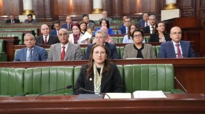 Budget 2026 : des élus pointent l'absence de réformes et la lourdeur fiscale