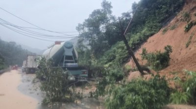 Vietnam : glissement de terrain, 6 morts et 19 blessés