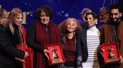 ''الهاربات'' تتوج بالتانيت الذهبي لأيام قرطاج المسرحية 2025