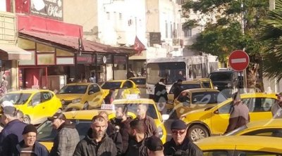 بسبب البراكاجات : سائقو التاكسي يوقفون العمل المسائي في القيروان