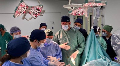 Exploit médical inédit : Première prostatectomie robotique au CHU Charles-Nicolle