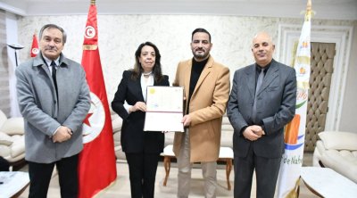 تكريم والية نابل لإعلامي رياضي يثير غضب الصحفيين