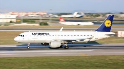 لوفتهانزا الألمانية تفرض قيودا على رحلاتها إلى الشرق الأوسط