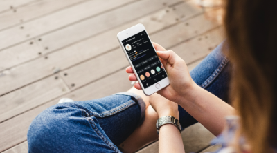 صفحات فايسبوك تستدرج أطفالًا تونسيين: تحذير من جرائم رقمية خطيرة