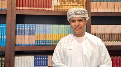 الدبلوماسية العُمانية: حياد استراتيجي ونهج راسخ للاستقرار