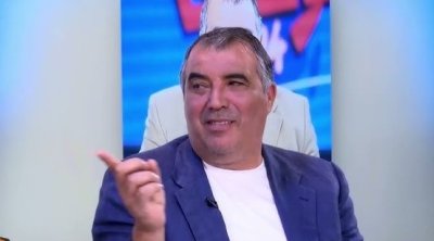 العربي سناقرية يتهم لاعبي النادي الإفريقي بالإفطار في رمضان