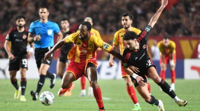 نفاذ تذاكر مباراة الترجي والأهلي في وقت قياسي