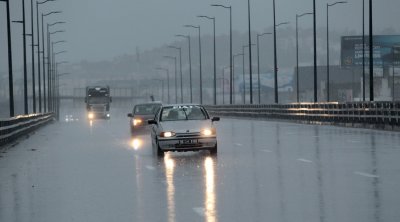 تقلبات جوية في تونس: المرصد الوطني لسلامة المرور يحذر