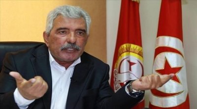 اتحاد الشغل : التخلّي عن منح أعضاء المكتب التنفيذي وسيارة الأمين العام
