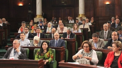بعد فقدان النداء للأغلبية : تونس على أعتاب أزمة سياسية