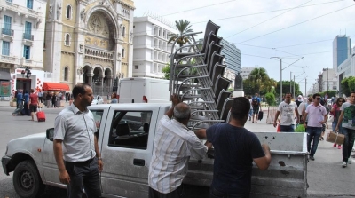 تونس الكبرى : حجز 271 كرسي و 46 طاولة من اجل الاستغلال المفرط للرصيف 