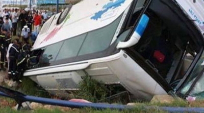 سليانة : وفاة 3 عاملات و اصابة 26 في انقلاب حافلة بسليانة ( صور) 